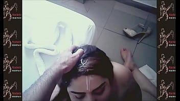 Super Tetona Se Arrodilla Y Recibe Mi Semen En Su Cara, Me Lo Mama Y La Cojo En Misionero Con La Cara Y Tetas Cubiertas free video