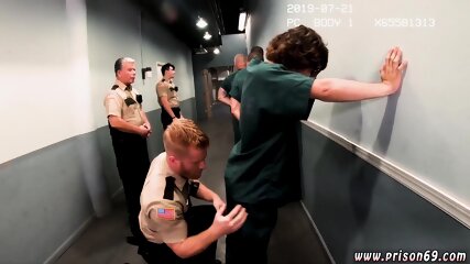 Nude Police Boy Gay Making The Guards Happy free video